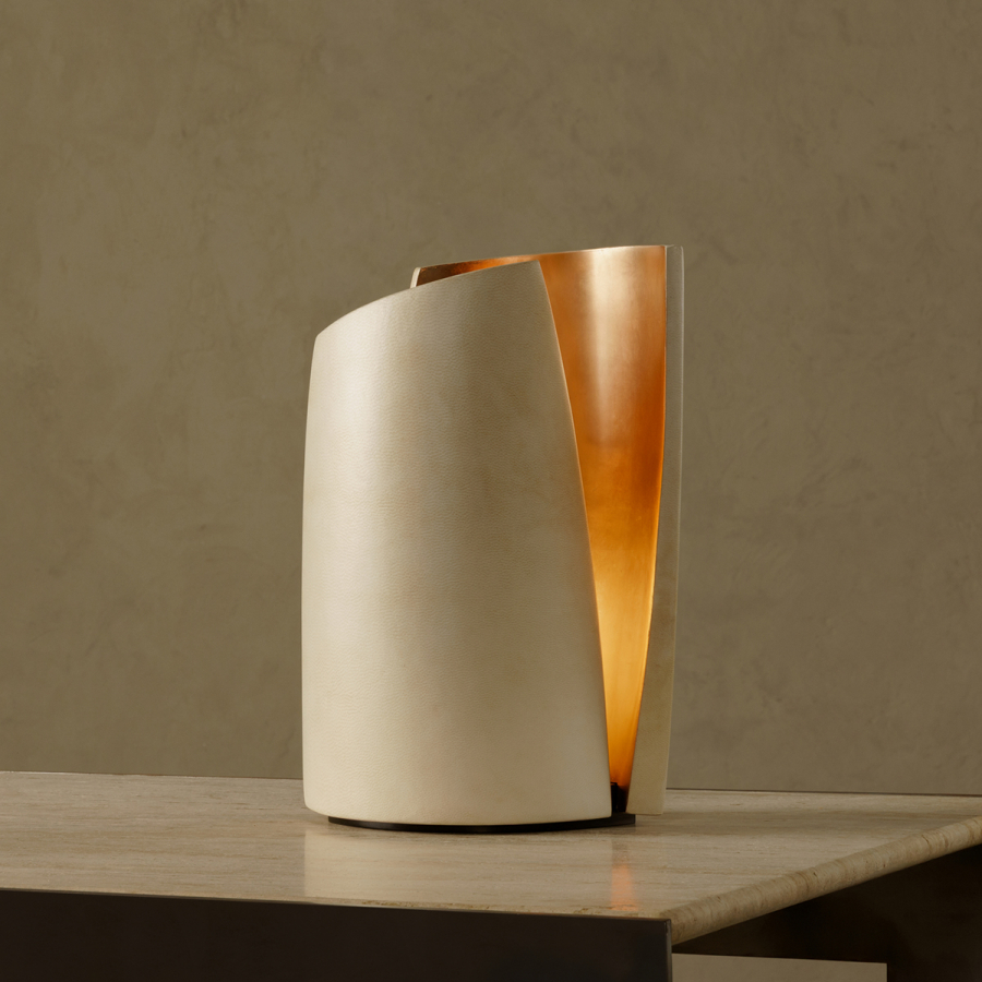 Alexanderlamont Monochrome Vase 5 scaled